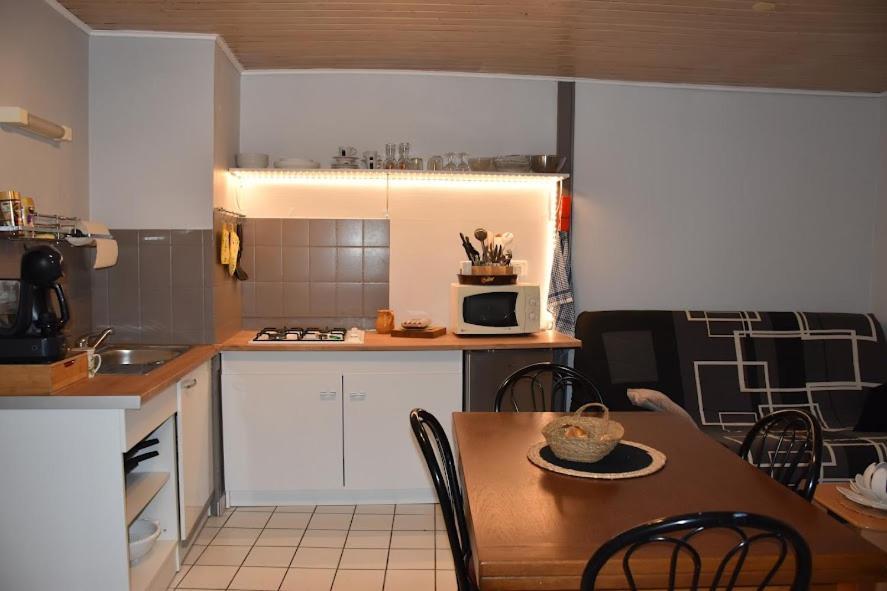 Maison De Village Appartement Rdc Avec Terrasse Gy Zewnętrze zdjęcie