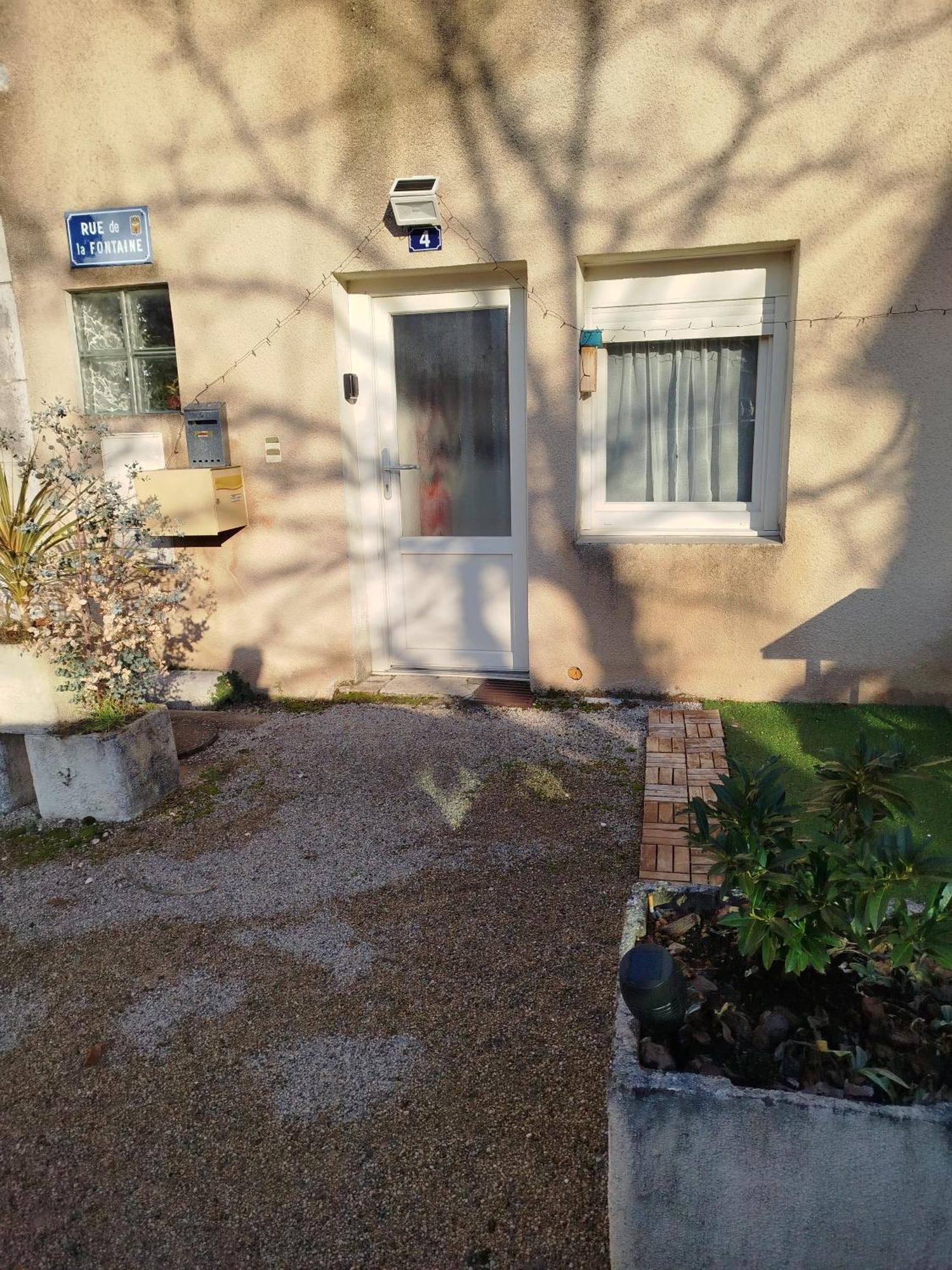 Maison De Village Appartement Rdc Avec Terrasse Gy Zewnętrze zdjęcie